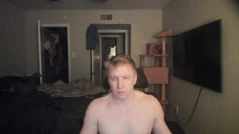 Snapshot of c00ki3m0nstr chatting on April 18, 2:04 am c00ki3m0nstr online show from April 18, 2:04 am