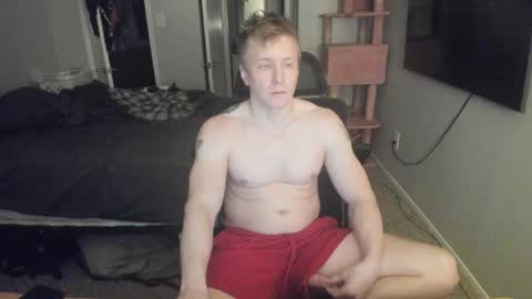 Snapshot of c00ki3m0nstr chatting on May 13, 1:36 am c00ki3m0nstr online show from May 13, 1:36 am