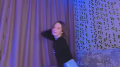 C0ralynx online show from December 4, 2:15 pm