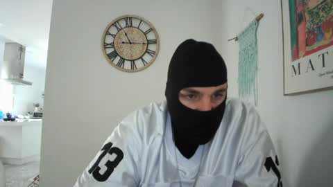 Snapshot of c66752837 chatting on April 28, 9:14 am clark kent online show from April 28, 9:14 am