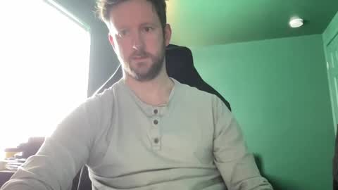 Snapshot of c_suite chatting on February 17, 4:59 pm c_suite online show from February 17, 4:59 pm