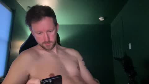 Snapshot of c_suite chatting on March 2, 10:48 pm c_suite online show from March 2, 10:48 pm