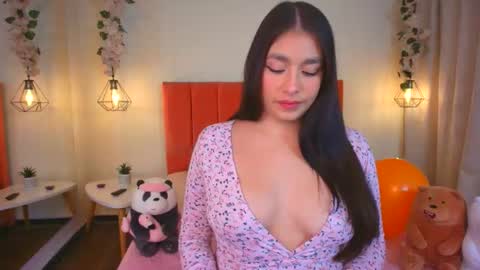Snapshot of caandace chatting on June 10, 8:08 pm Candace online show from June 10, 8:08 pm
