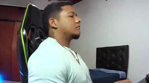 caballerozodi online show from November 7, 7:36 pm