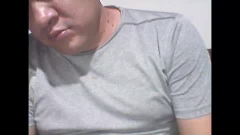Snapshot of cachito83915 chatting on January 18, 4:05 am Cachudosexy online show from January 18, 4:05 am