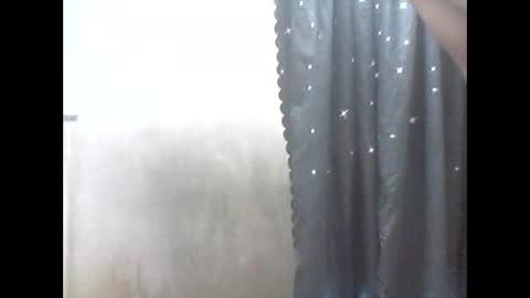 Snapshot of cachito83915 chatting on March 2, 5:30 am Cachudosexy online show from March 2, 5:30 am