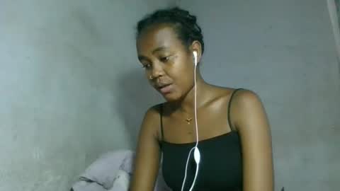 caella98 online show from April 30, 7:09 pm