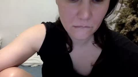 Snapshot of caffeinated_lamb chatting on April 28, 5:51 pm Lamb online show from April 28, 5:51 pm