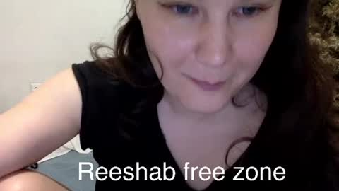 Snapshot of caffeinated_lamb chatting on April 30, 5:52 pm Lamb online show from April 30, 5:52 pm