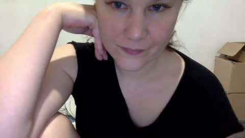 Snapshot of caffeinated_lamb chatting on May 28, 5:54 pm Lamb online show from May 28, 5:54 pm