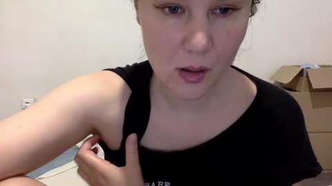 Snapshot of caffeinated_lamb chatting on May 30, 5:54 pm Lamb online show from May 30, 5:54 pm