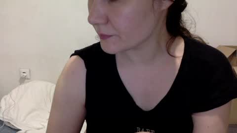 Snapshot of caffeinated_lamb chatting on June 22, 5:54 pm Lamb online show from June 22, 5:54 pm