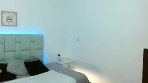 Snapshot of cailyn_briona chatting on December 3, 9:45 pm Cailyn Independent model online show from December 3, 9:45 pm