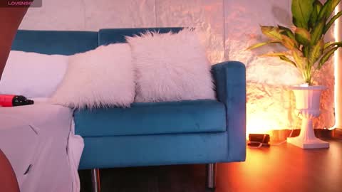 CailynBrown online show from March 13, 3:57 am