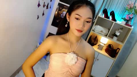 caitlin online show from November 30, 7:29 pm