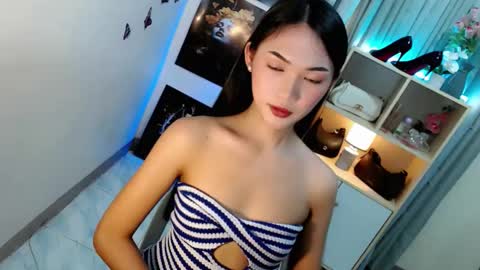 caitlin online show from February 11, 7:30 pm