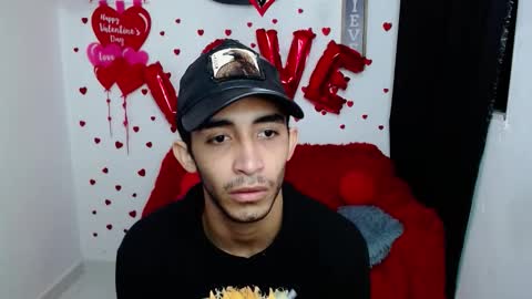 caius online show from February 17, 11:18 am