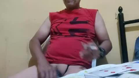 Snapshot of cajeme9176 chatting on May 25, 7:03 am cajeme9176 online show from May 25, 7:03 am
