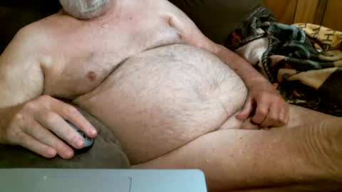 Snapshot of cajungrey75 chatting on June 27, 1:39 pm cajungrey online show from June 27, 1:39 pm