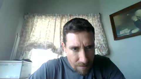 calbry82 online show from June 9, 6:08 pm