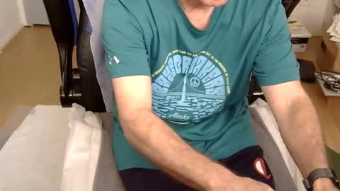 califun4u online show from February 11, 7:41 pm