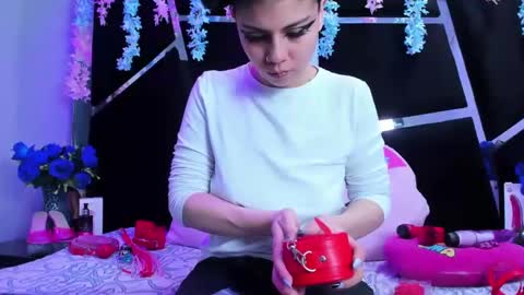 Snapshot of calipso_swet chatting on September 19, 8:42 pm Calipso Swet online show from September 19, 8:42 pm