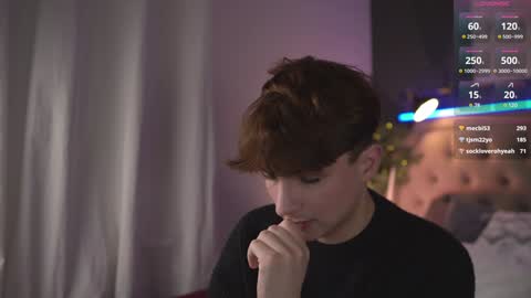 Snapshot of call__me_leo chatting on January 3, 12:41 pm Call me Leo online show from January 3, 12:41 pm