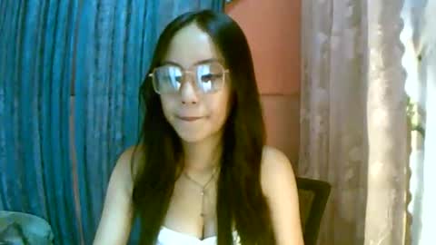Freya online show from October 9, 4:32 am