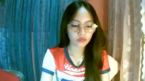 Freya online show from October 22, 3:29 am