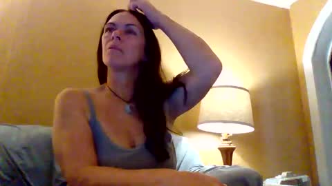 Calli online show from November 14, 3:49 am