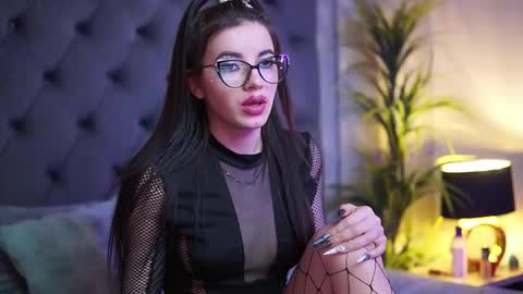  Callie  online show from March 4, 12:16 am