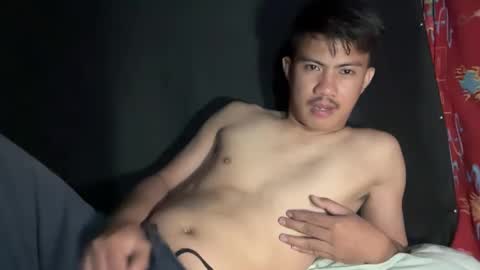 Snapshot of callme_jus chatting on April 25, 1:25 pm Jus online show from April 25, 1:25 pm