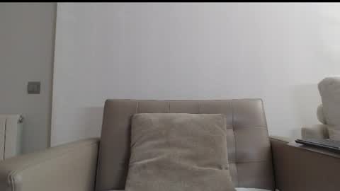 Snapshot of callme_kim chatting on June 10, 7:57 pm callme_kim online show from June 10, 7:57 pm