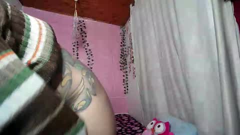 paula online show from March 5, 6:42 am