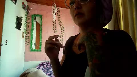 paula online show from March 14, 9:42 pm