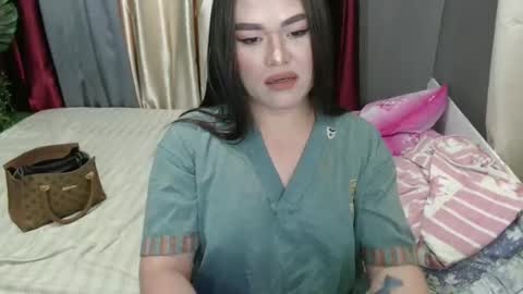 Snapshot of callme_mama chatting on September 28, 6:19 am Althea online show from September 28, 6:19 am