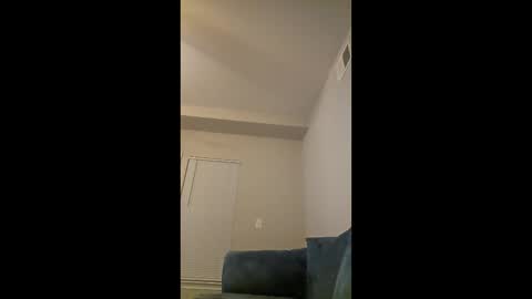 Snapshot of callme_mr chatting on May 14, 1:34 am Callme Mr online show from May 14, 1:34 am