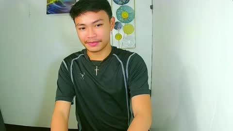 Snapshot of callmebabyceejay_ chatting on May 30, 8:50 pm Ceejay online show from May 30, 8:50 pm