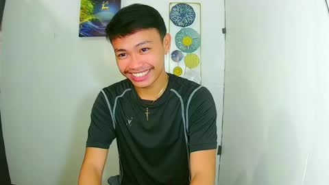 Snapshot of callmebabyceejay_ chatting on May 31, 4:47 pm Ceejay online show from May 31, 4:47 pm