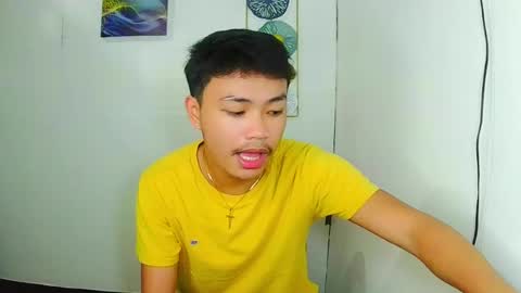 Snapshot of callmebabyceejay_ chatting on June 29, 1:23 am Ceejay online show from June 29, 1:23 am