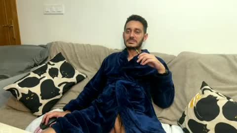 CallmeGus online show from June 28, 2:06 am