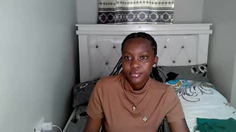 Snapshot of callmemonday chatting on September 15, 5:40 am Monday online show from September 15, 5:40 am