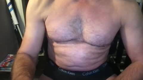 Snapshot of callum5555 chatting on November 3, 3:13 pm callum5555 online show from November 3, 3:13 pm