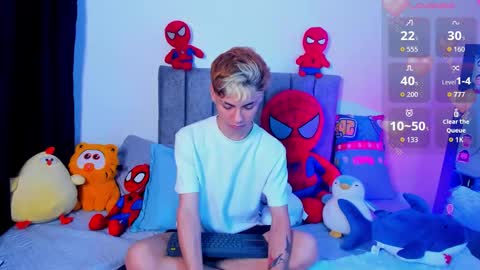 callum online show from March 20, 4:39 am