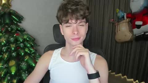 Hey I am Calvin  online show from January 5, 5:27 pm