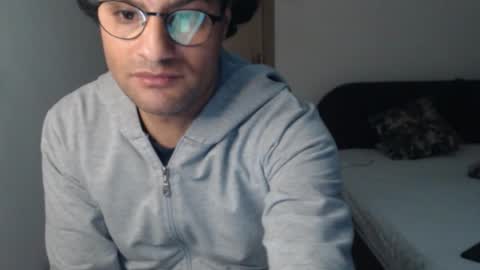 Snapshot of calvinjohnlad chatting on February 10, 4:11 pm Calvinjohnlad online show from February 10, 4:11 pm