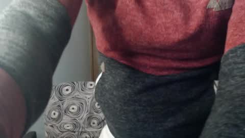 Snapshot of calvinjohnlad chatting on February 13, 1:12 am Calvinjohnlad online show from February 13, 1:12 am