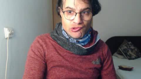 Snapshot of calvinjohnlad chatting on February 15, 2:41 am Calvinjohnlad online show from February 15, 2:41 am