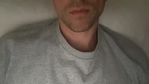 Snapshot of calvinzz chatting on June 10, 3:44 pm calvinzz online show from June 10, 3:44 pm