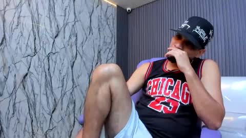 Snapshot of cam_xman chatting on April 29, 2:37 am cam_xman online show from April 29, 2:37 am